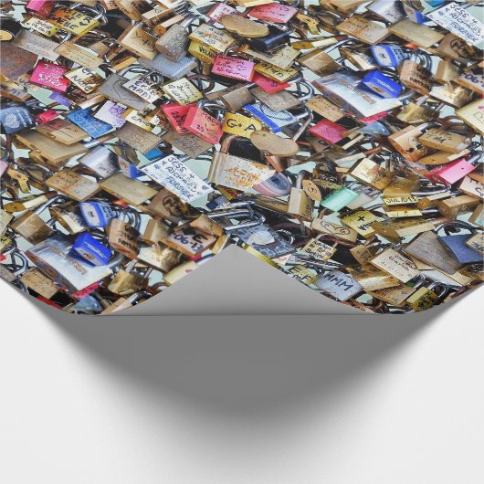 Romantic Paris Love Padlocks Cadeaupapier (Hoek)