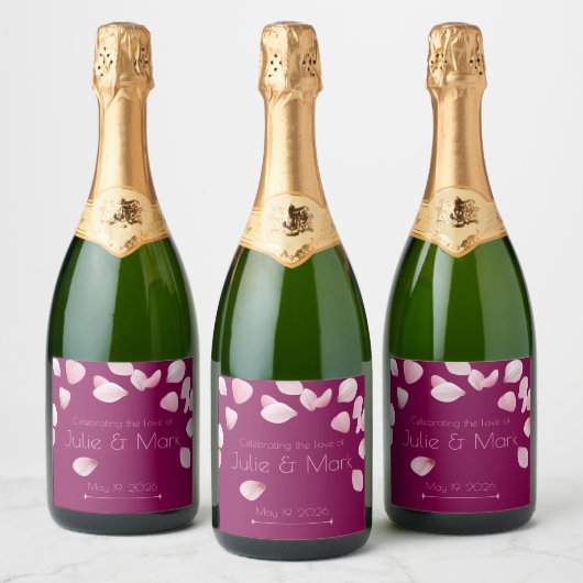 Romantic Pink Petals Custom Champagne Label Sparkling Wijnetiket (Flessen)