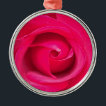 Romantic Red Pink Rose Metalen Ornament<br><div class="desc">Romantische roze en rode roos.</div>