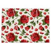 Romantic Red Rose and Botanical Foliage on Cream Groot Cadeauzakje (Achterkant)
