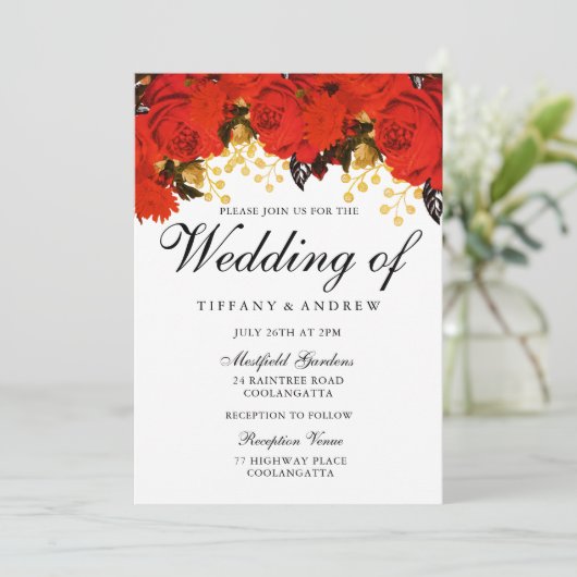 Romantic Red Rose Wedding Invitation Kaart (Staand voorkant)