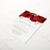 Romantic Red Roses Elegant Quinceanera Party Gold Folie Uitnodiging (Gedraaid)