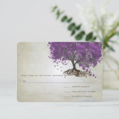 Romantic Rustic Paars Heart Leaf Tree Wedding RSVP Kaartje (Staand voorkant)