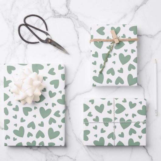 Romantic Sage Green Love Hearts Inpakpapier Vel (Voorkant)