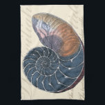 Romantic Seashell Theedoek<br><div class="desc">Woon je ver van het strand? Geen probleem! Haal dit romantische schilderij, zodat je jezelf kunt afbeeldingen op een vreedzaam strand op een zonnige dag. Dit kunstwerk romantiseert het zee en de kleine golven die je zullen laten vrezen voor een bezoek aan het strand. Haal dit omgevormde paneel op uw...</div>