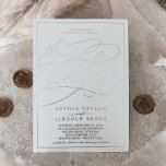 Romantic Silver Foil kalligrafie | Lijst bruiloft Folie Uitnodiging<br><div class="desc">Deze romantische zilveren folie kalligrafie lijst bruiloft is perfect voor een eenvoudige bruiloft. Het moderne klassieke ontwerp is uitgerust met fancy draden en grillen met een prachtige elegante,  met handschrift geschreven zilver folie afgestempelde typografie en een formeel lijst van de folie.</div>