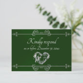 Romantic Silver Scroll Heart on Emerald RSVP Kaartje (Staand voorkant)