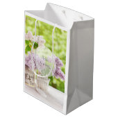 Romantic Spring Flower Floral White Lila Wedding Medium Cadeauzakje (Achterkant Gekanteld)