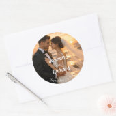 Romantic Sunset Beach Bride and Groom Wedding  Ronde Sticker (Envelop)