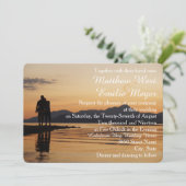 Romantic Sunset Land and Zee Wedding Invitation Kaart (Staand voorkant)