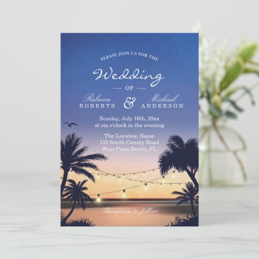 Romantic Sunset Palm Beach String Lights Wedding Kaart (Staand voorkant)