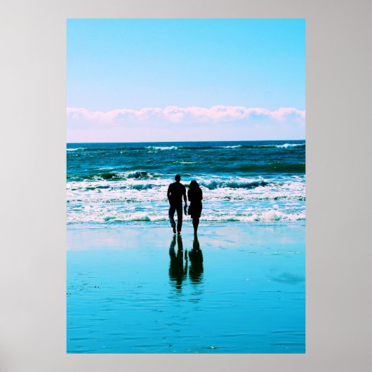 Romantic Walk op het strand Poster (Voorkant)