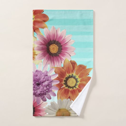 Romantic, Waterverf Stripes, Flowers Bad Handdoek (Handdoek)