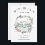 Romantic Wedding Swans Save the Date<br><div class="desc">Een romantische bruiloft Save the Date-kaart ideaal voor lente-, zomer- of valbruiloften met een paar witte zwanen die naar elkaar toe kijken. Een mooie waterverf schetste en bloemige kreet omringt de zwanen met gebroken witte rozen en grijs in een blauw-groene schaduw. Pas met uw details aan door de makkelijk te...</div>