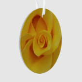 Romantic Yellow Rose Petals Ornament (voorkant)