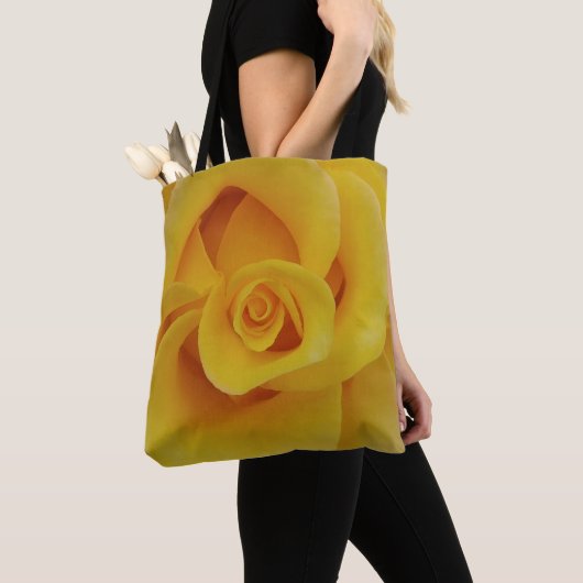 Romantic Yellow Rose Petals Tote Bag (Dichtbij)