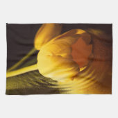 Romantic Yellow Tulip Theedoek (Horizontaal)