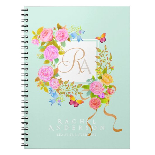 Romantiek Bloeiende Tuin Monogram Groen Notitieboek (Voorkant)