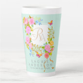 Romantiek Bloeiende Tuin Monogram Groene Latte Mok (Voorkant)