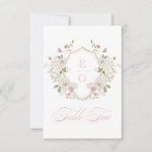 Romantisch Blush White Monogram Crest Tabel Nummer Kaart (Voorkant)