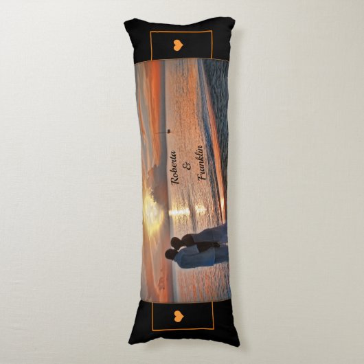 Romantisch Caribisch Koppel Zonsondergang Personal Lichaamskussen (Voorkant Verticaal)