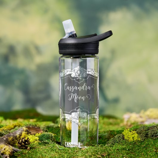 Romantisch, Elegant Frans ingelijst gepersonalisee Waterfles (Buiten)