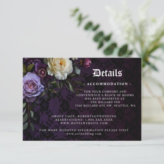 Romantisch en Moody Roze Boeket op Zwarte Details Informatiekaartje (Staand voorkant)