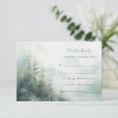 Romantisch groen bos Bruiloft RSVP Kaart (Staand voorkant)