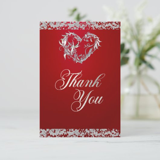 Romantisch hart en glitter op rood bedankkaart (Staand voorkant)