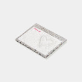 Romantisch hart in zand met aangepaste tekst post-it® notes (Schuin)