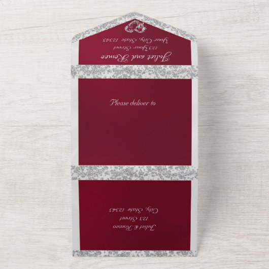 Romantisch hart, lint en glitters op bordeauxrood all in one uitnodiging (Buitenkant)