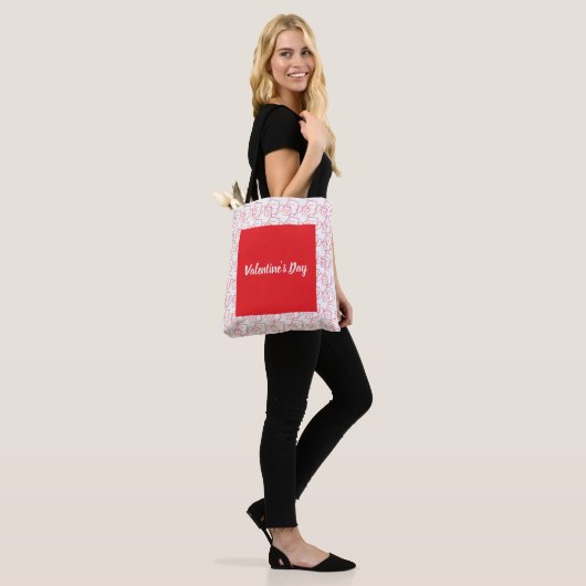 Romantisch Hart Valentijn's Day Design Tote Bag (Op model)
