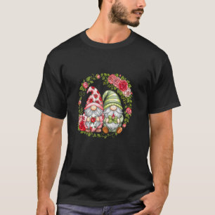Romantisch Kabouter Koppel Omringd Door Rozen T-shirt