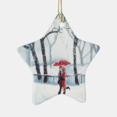 Romantisch koppel danst op sneeuwrode paraplu keramisch ornament (Rechts)