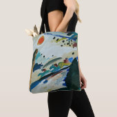 Romantisch landschap door Wassily Kandinsky Tote Bag (Dichtbij)