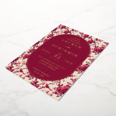 Romantisch Maroon Bloemmotief Folie Uitnodiging (Gedraaid)