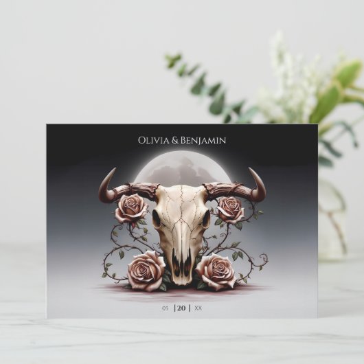 Romantisch Middeleeuws Bloemen Koe Schedel Huwelij Kaart (Staand voorkant)