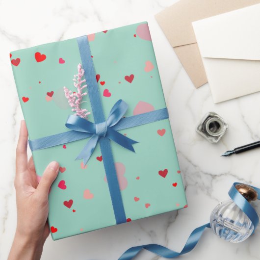 Romantisch mintgroen rode harten Valentijnsdag Cadeaupapier (Geschenken)