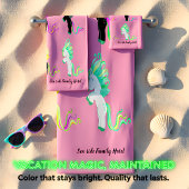 Romantisch modern Schattige Eenhoorn monogram Bad Handdoek