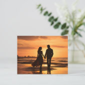 Romantisch paar in zonsondergang briefkaart (Staand voorkant)