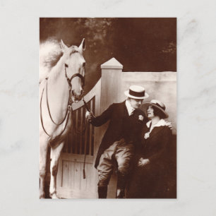 Romantisch paar met grijze paarden briefkaart