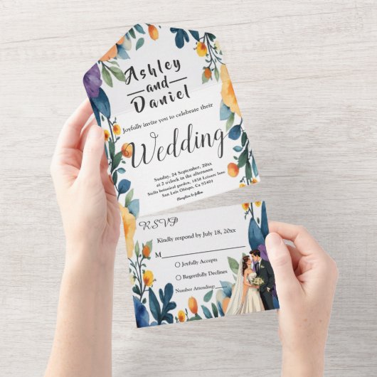 Romantisch paar Waterverf Bloemen Zomer Huwelijk All In One Uitnodiging (Afscheurbaar)
