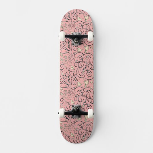 Romantisch patroon met hart en vogels skateboard (Voorkant)