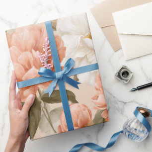 Romantisch perzik pioen ivoor bloemmotief cadeaupapier