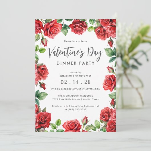 Romantisch Red Roses Floral Valentijnsdag Diner Kaart (Staand voorkant)