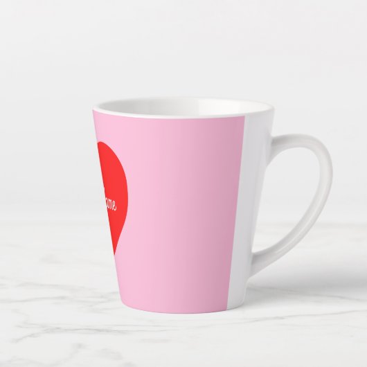 Romantisch rood hart pastel roze gepersonaliseerd latte mok (Rechts)