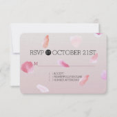 Romantisch Roze Blush Roos Petal Floral RSVP Kaartje (Voorkant)