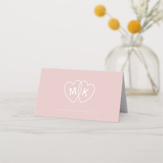 Romantisch Roze Monogrammed Hearts Tafel Plaats Ka Plaatskaartje (Voorkant)