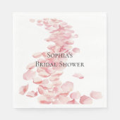 Romantisch Roze Rozenblaadjes Bloemen Vrijgezellen Servet (Voorkant)