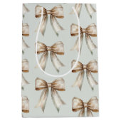 Romantisch Rustiek Groen Wit Goud Boog Huwelijk Medium Cadeauzakje (Voorkant)